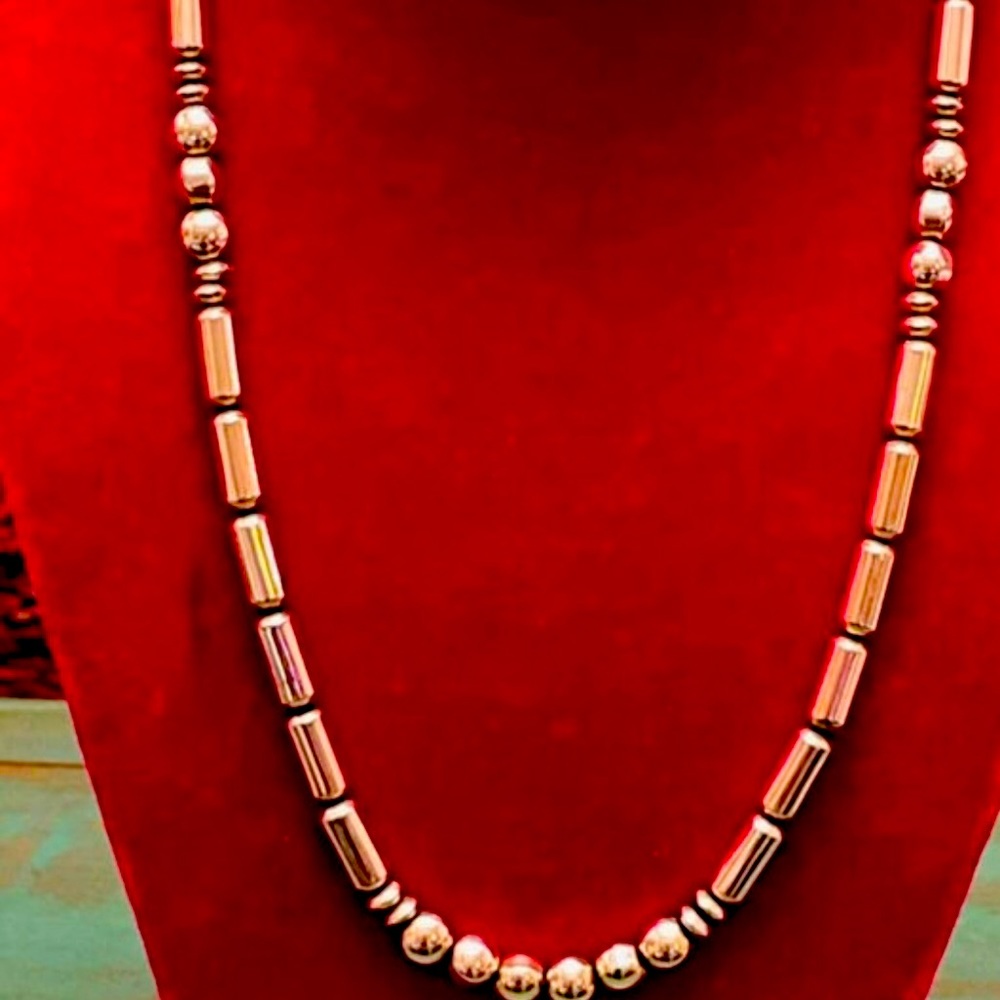STERLING SILVER NAVAJO BARREL BEAD NECKLACE